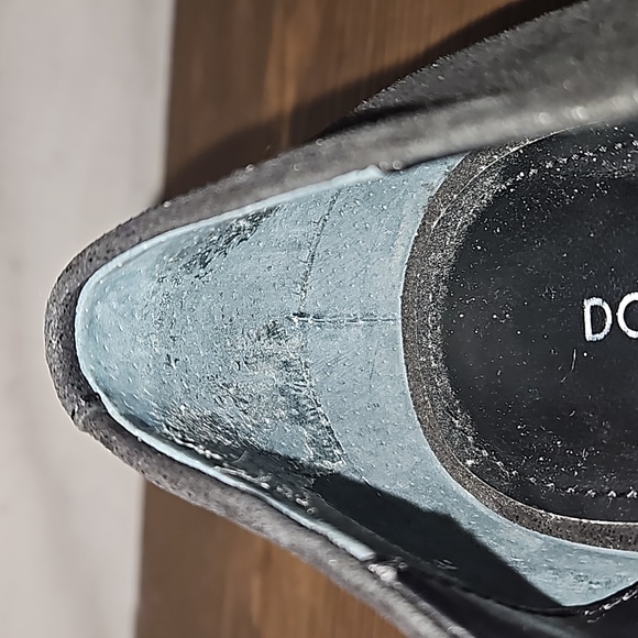 Donald Pliner Pointed Black Metallic Low Kitten Heels - Size 9 1/2 - Picture 10 of 12